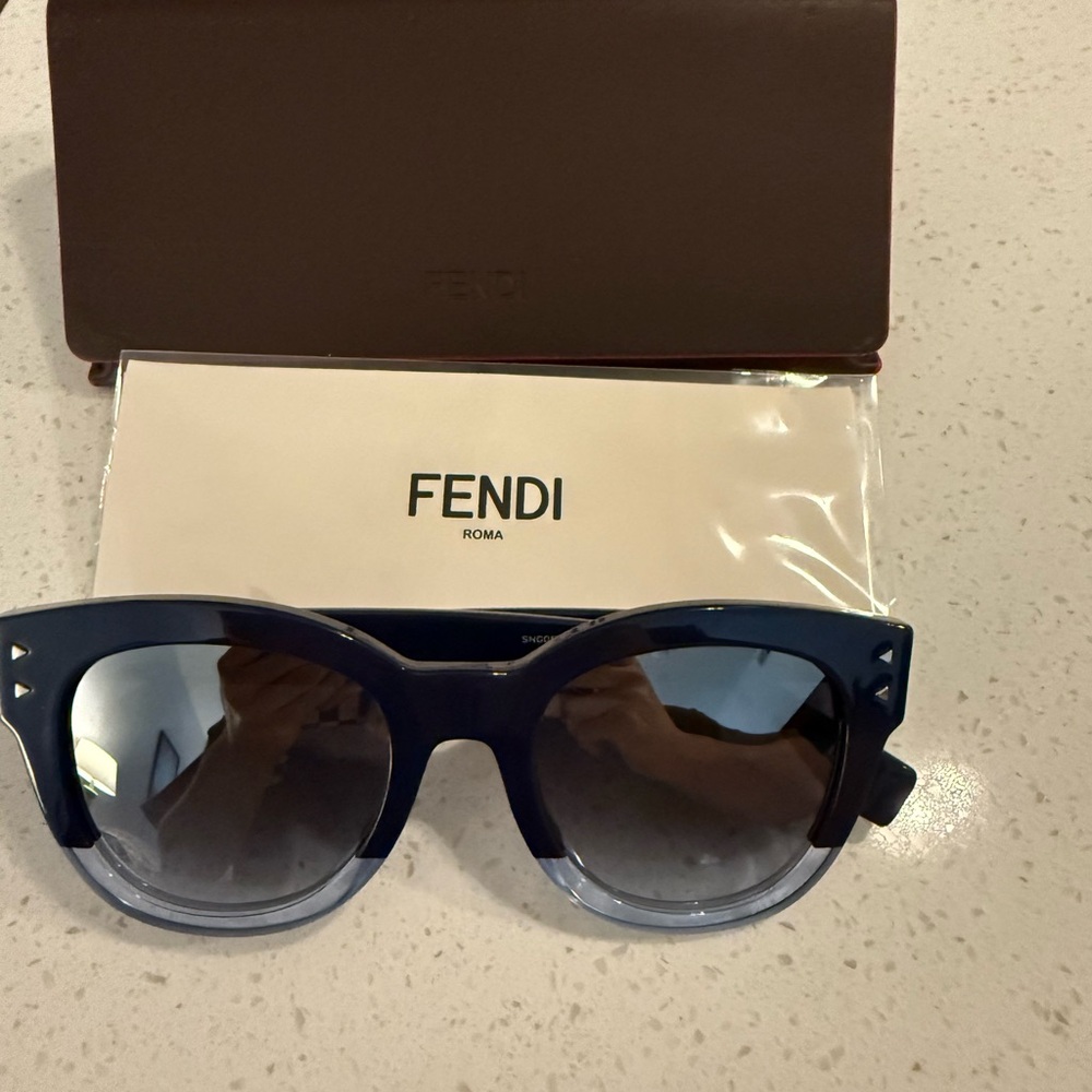 Fendi Navy and Light Blue Sunglasses Two Tone